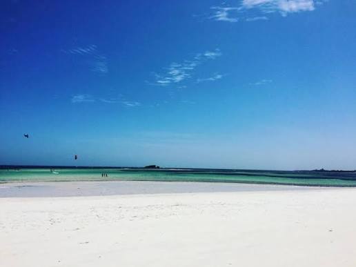 Atollo di sabbia bianca a Garoda Beach, Watamu